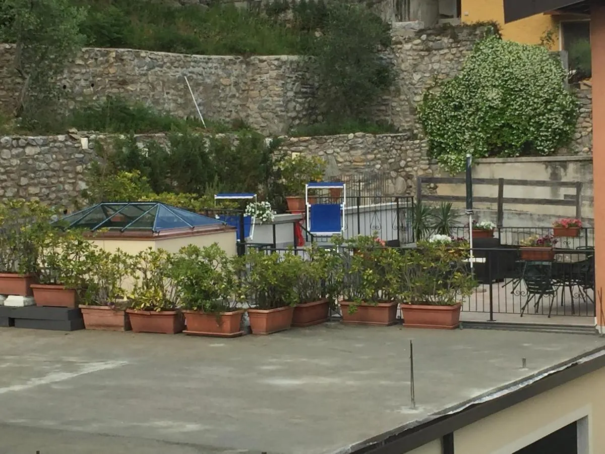 Apartment Villa Eden Jacuzzi Pool & Private Parking Domaso