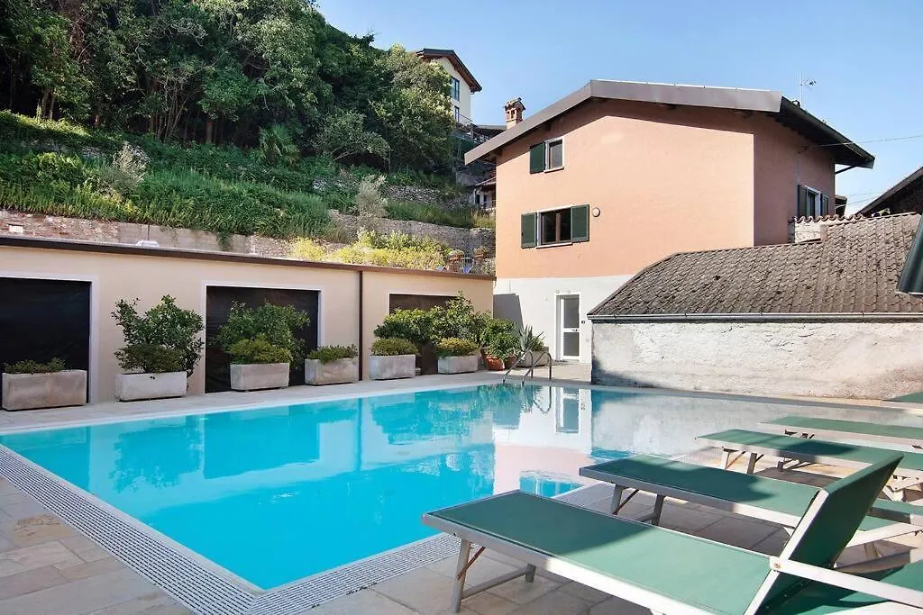 Villa Eden Jacuzzi Pool & Private Parking Domaso 0*,
